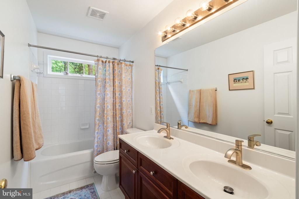 12003 POWDER MILL CT, SPOTSYLVANIA, Virginia 22553, 5 Bedrooms Bedrooms, ,3 BathroomsBathrooms,Residential,12003 POWDER MILL CT,VASP2042708 MLS # VASP2042708 12003 POWDER MILL CT, SPOTSYLVANIA, Virginia 22553, 5 Bedrooms Bedrooms, ,3 BathroomsBathrooms,Residential,12003 POWDER MILL CT,VASP2042708 MLS # VASP2042708