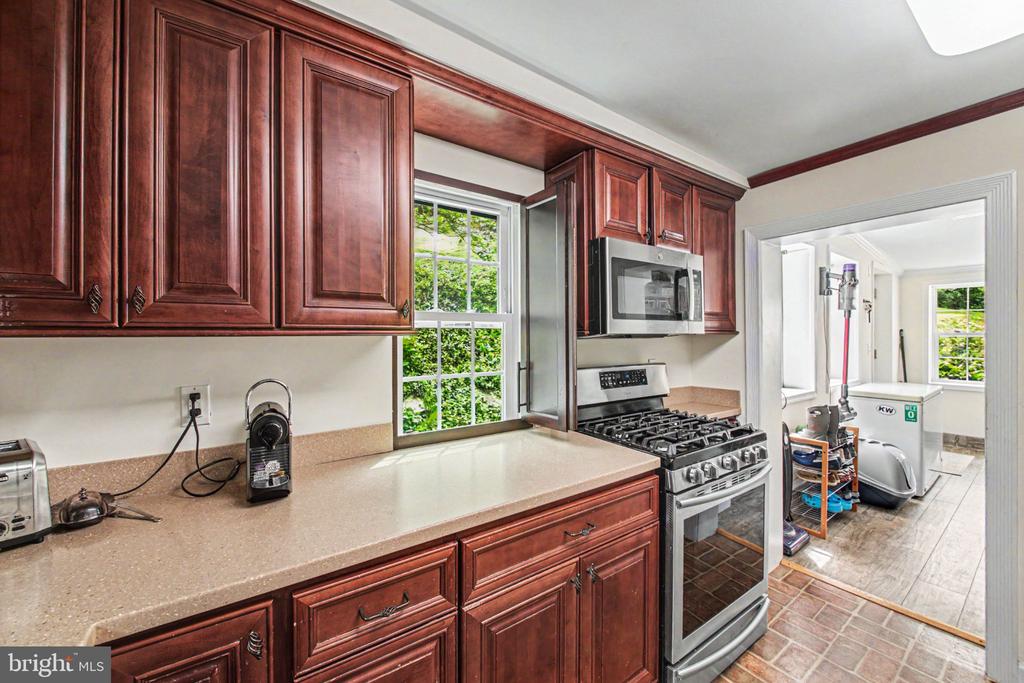 6287 OLD ZION RD, WARRENTON, Virginia 20187, 2 Bedrooms Bedrooms, ,1 BathroomBathrooms,Residential,6287 OLD ZION RD,VAFQ2022506 MLS # VAFQ2022506 6287 OLD ZION RD, WARRENTON, Virginia 20187, 2 Bedrooms Bedrooms, ,1 BathroomBathrooms,Residential,6287 OLD ZION RD,VAFQ2022506 MLS # VAFQ2022506
