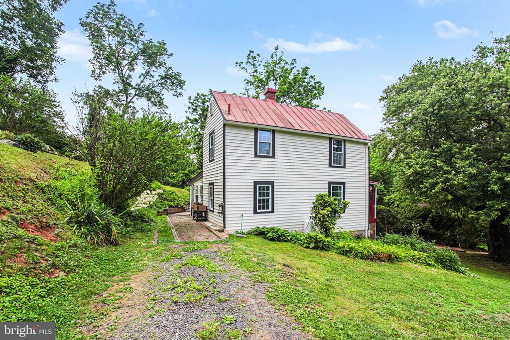 6287 OLD ZION RD, WARRENTON, Virginia 20187, 2 Bedrooms Bedrooms, ,1 BathroomBathrooms,Residential,6287 OLD ZION RD,VAFQ2022506 MLS # VAFQ2022506 6287 OLD ZION RD, WARRENTON, Virginia 20187, 2 Bedrooms Bedrooms, ,1 BathroomBathrooms,Residential,6287 OLD ZION RD,VAFQ2022506 MLS # VAFQ2022506