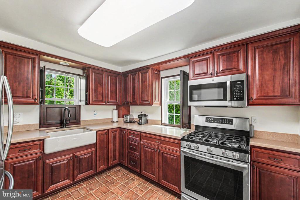 6287 OLD ZION RD, WARRENTON, Virginia 20187, 2 Bedrooms Bedrooms, ,1 BathroomBathrooms,Residential,6287 OLD ZION RD,VAFQ2022506 MLS # VAFQ2022506 6287 OLD ZION RD, WARRENTON, Virginia 20187, 2 Bedrooms Bedrooms, ,1 BathroomBathrooms,Residential,6287 OLD ZION RD,VAFQ2022506 MLS # VAFQ2022506