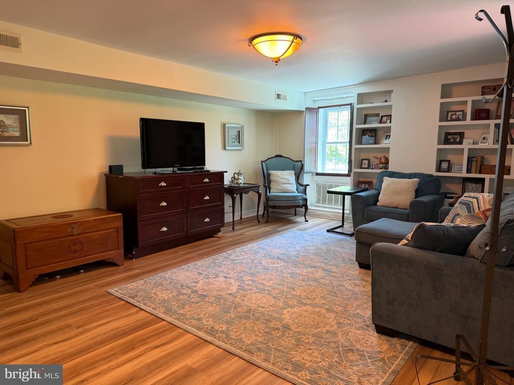 6287 OLD ZION RD, WARRENTON, Virginia 20187, 2 Bedrooms Bedrooms, ,1 BathroomBathrooms,Residential,6287 OLD ZION RD,VAFQ2022506 MLS # VAFQ2022506