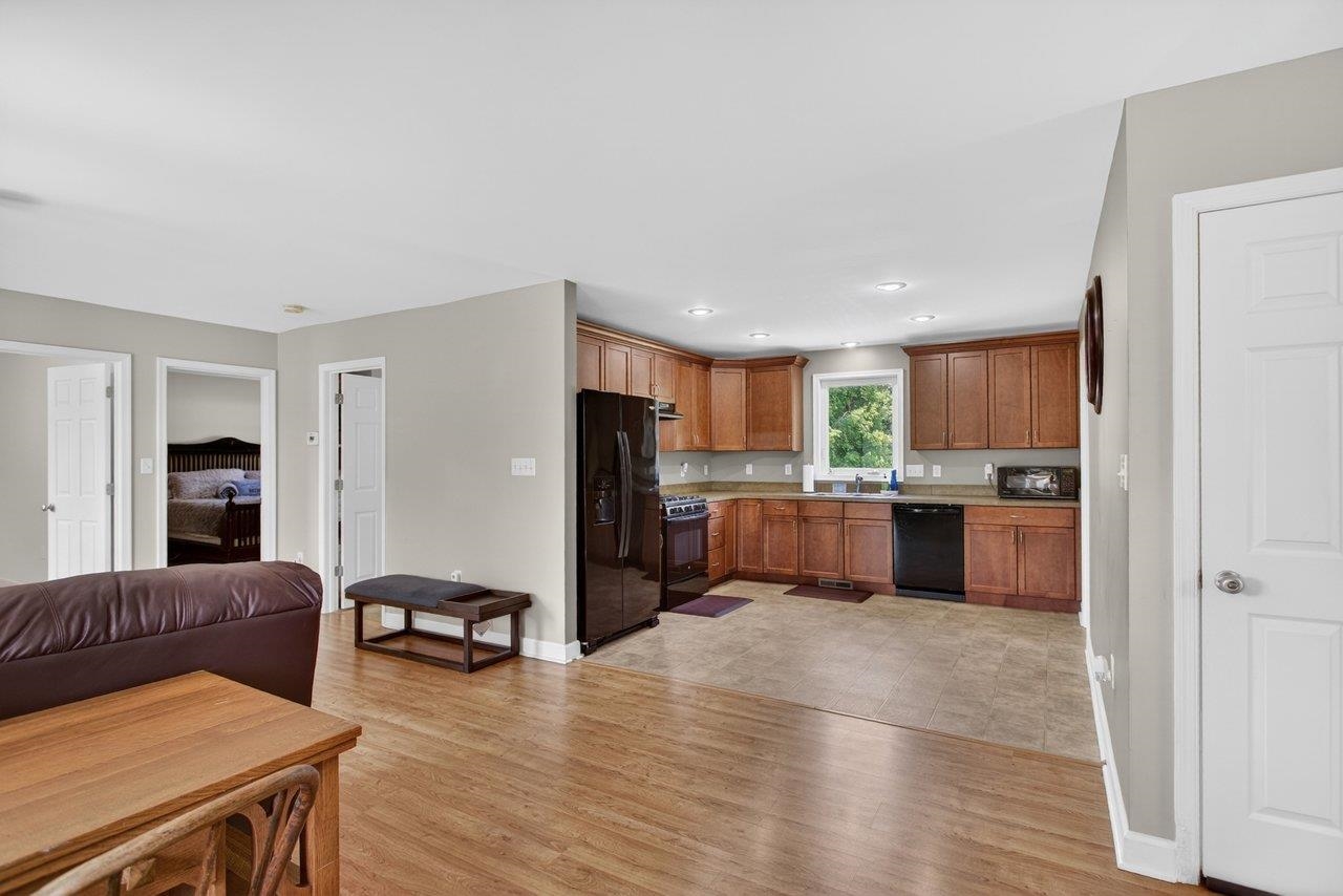 215 FOREST DR, STUARTS DRAFT, Virginia 24477, 6 Bedrooms Bedrooms, ,4 BathroomsBathrooms,Residential,215 FOREST DR,678302 MLS # 678302