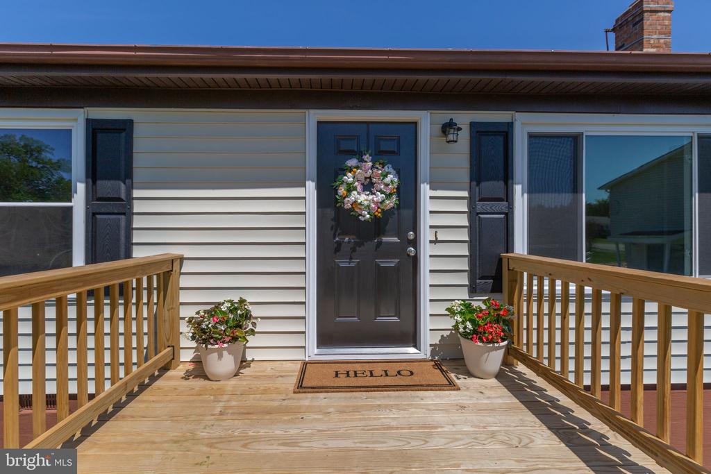 6732 FORBES PL W, BEALETON, Virginia 22712, 3 Bedrooms Bedrooms, ,2 BathroomsBathrooms,Residential,6732 FORBES PL W,VAFQ2021682 MLS # VAFQ2021682