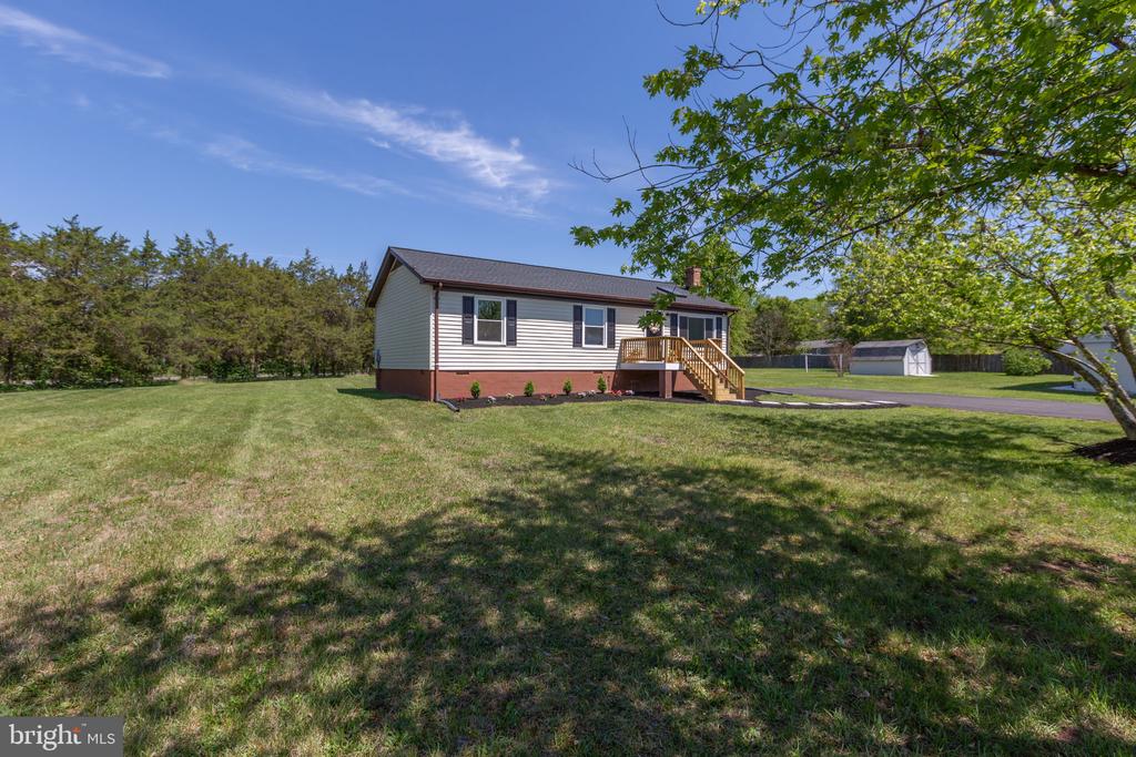 6732 FORBES PL W, BEALETON, Virginia 22712, 3 Bedrooms Bedrooms, ,2 BathroomsBathrooms,Residential,6732 FORBES PL W,VAFQ2021682 MLS # VAFQ2021682