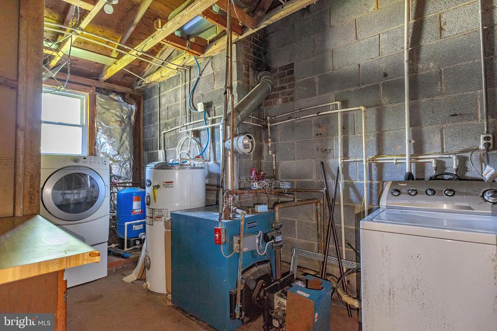 11521 ORANGE PLANK RD, LOCUST GROVE, Virginia 22508, 3 Bedrooms Bedrooms, ,2 BathroomsBathrooms,Residential,11521 ORANGE PLANK RD,VASP2041958 MLS # VASP2041958