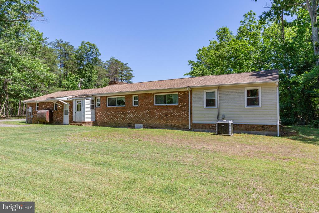 11521 ORANGE PLANK RD, LOCUST GROVE, Virginia 22508, 3 Bedrooms Bedrooms, ,2 BathroomsBathrooms,Residential,11521 ORANGE PLANK RD,VASP2041958 MLS # VASP2041958