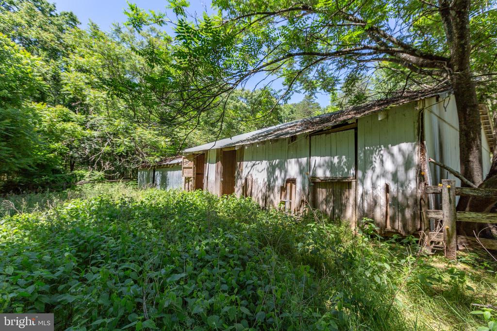 11521 ORANGE PLANK RD, LOCUST GROVE, Virginia 22508, 3 Bedrooms Bedrooms, ,2 BathroomsBathrooms,Residential,11521 ORANGE PLANK RD,VASP2041958 MLS # VASP2041958