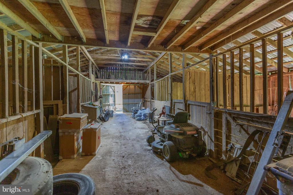 11521 ORANGE PLANK RD, LOCUST GROVE, Virginia 22508, 3 Bedrooms Bedrooms, ,2 BathroomsBathrooms,Residential,11521 ORANGE PLANK RD,VASP2041958 MLS # VASP2041958