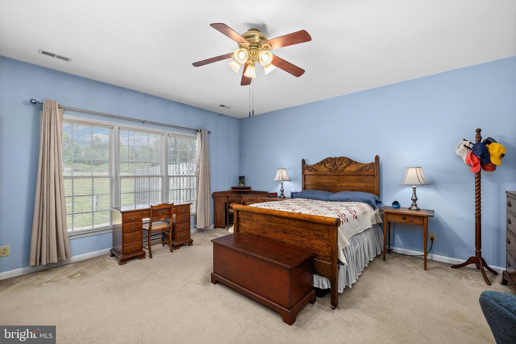 11208 SILVERSMITH LN, FREDERICKSBURG, Virginia 22407, 2 Bedrooms Bedrooms, ,2 BathroomsBathrooms,Residential,11208 SILVERSMITH LN,VASP2042688 MLS # VASP2042688