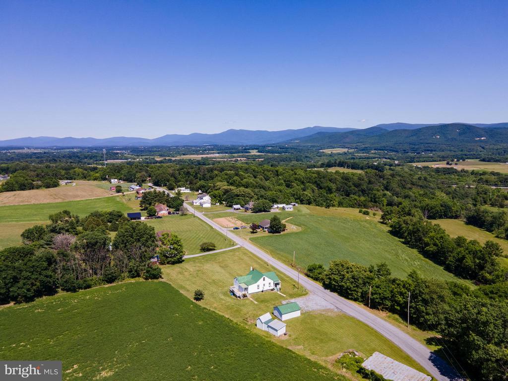 3233 NEWPORT RD, SHENANDOAH, Virginia 22849, 2 Bedrooms Bedrooms, ,1 BathroomBathrooms,Residential,3233 NEWPORT RD,VAPA2006512 MLS # VAPA2006512 3233 NEWPORT RD, SHENANDOAH, Virginia 22849, 2 Bedrooms Bedrooms, ,1 BathroomBathrooms,Residential,3233 NEWPORT RD,VAPA2006512 MLS # VAPA2006512
