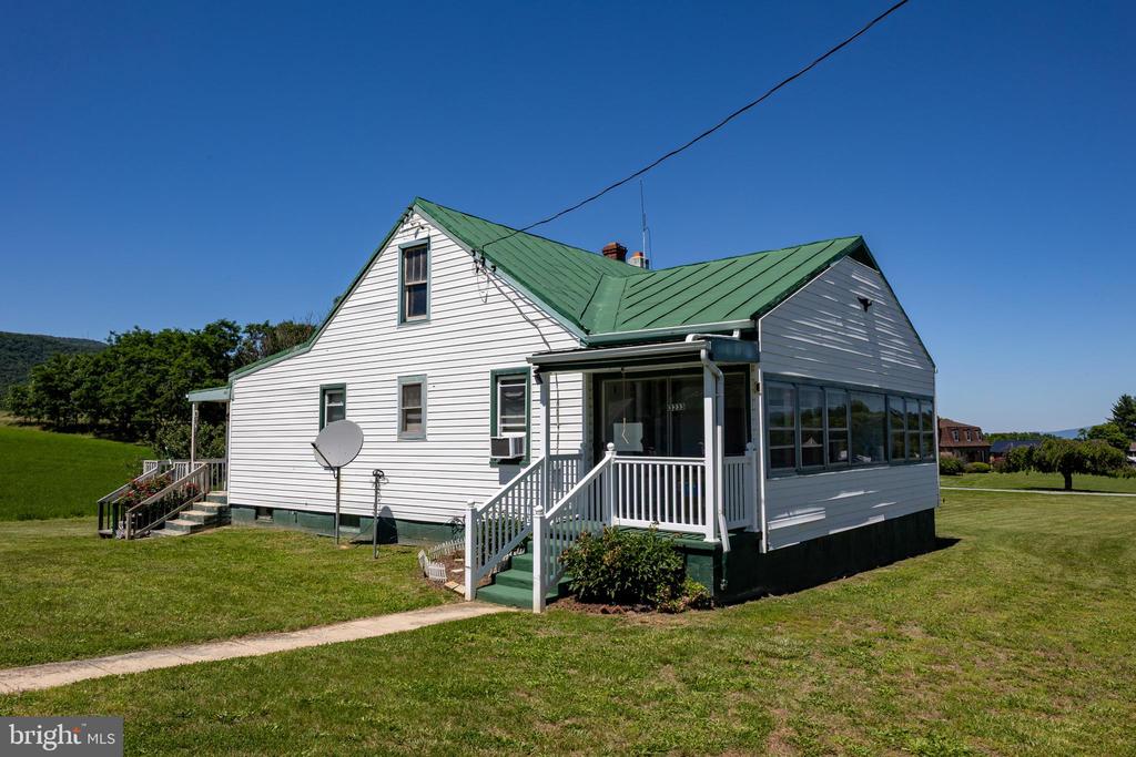 3233 NEWPORT RD, SHENANDOAH, Virginia 22849, 2 Bedrooms Bedrooms, ,1 BathroomBathrooms,Residential,3233 NEWPORT RD,VAPA2006512 MLS # VAPA2006512 3233 NEWPORT RD, SHENANDOAH, Virginia 22849, 2 Bedrooms Bedrooms, ,1 BathroomBathrooms,Residential,3233 NEWPORT RD,VAPA2006512 MLS # VAPA2006512