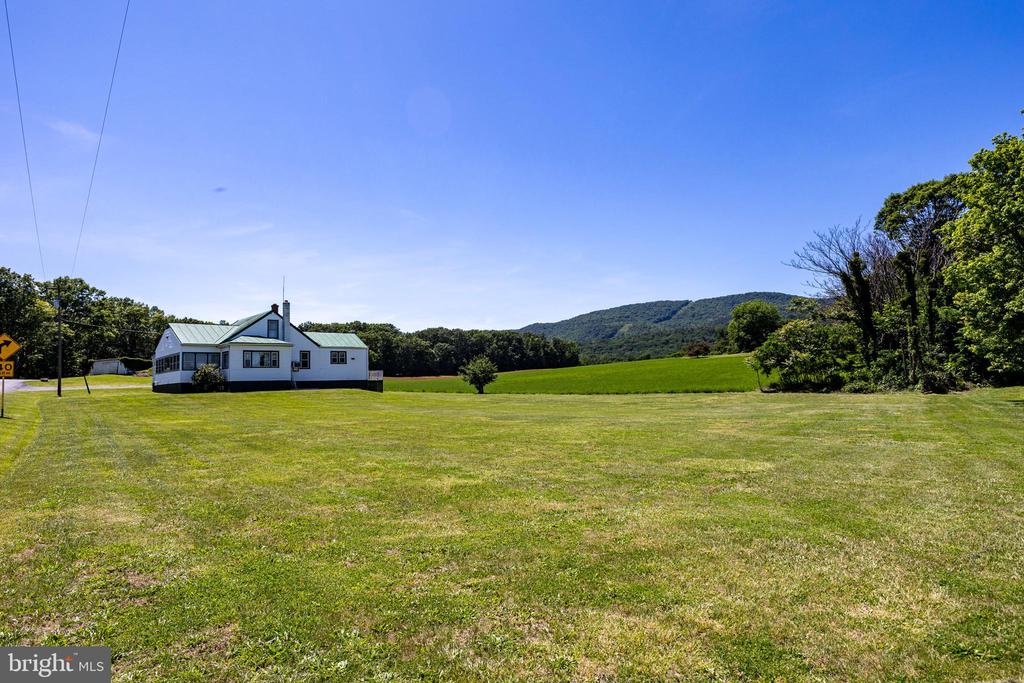 3233 NEWPORT RD, SHENANDOAH, Virginia 22849, 2 Bedrooms Bedrooms, ,1 BathroomBathrooms,Residential,3233 NEWPORT RD,VAPA2006512 MLS # VAPA2006512 3233 NEWPORT RD, SHENANDOAH, Virginia 22849, 2 Bedrooms Bedrooms, ,1 BathroomBathrooms,Residential,3233 NEWPORT RD,VAPA2006512 MLS # VAPA2006512