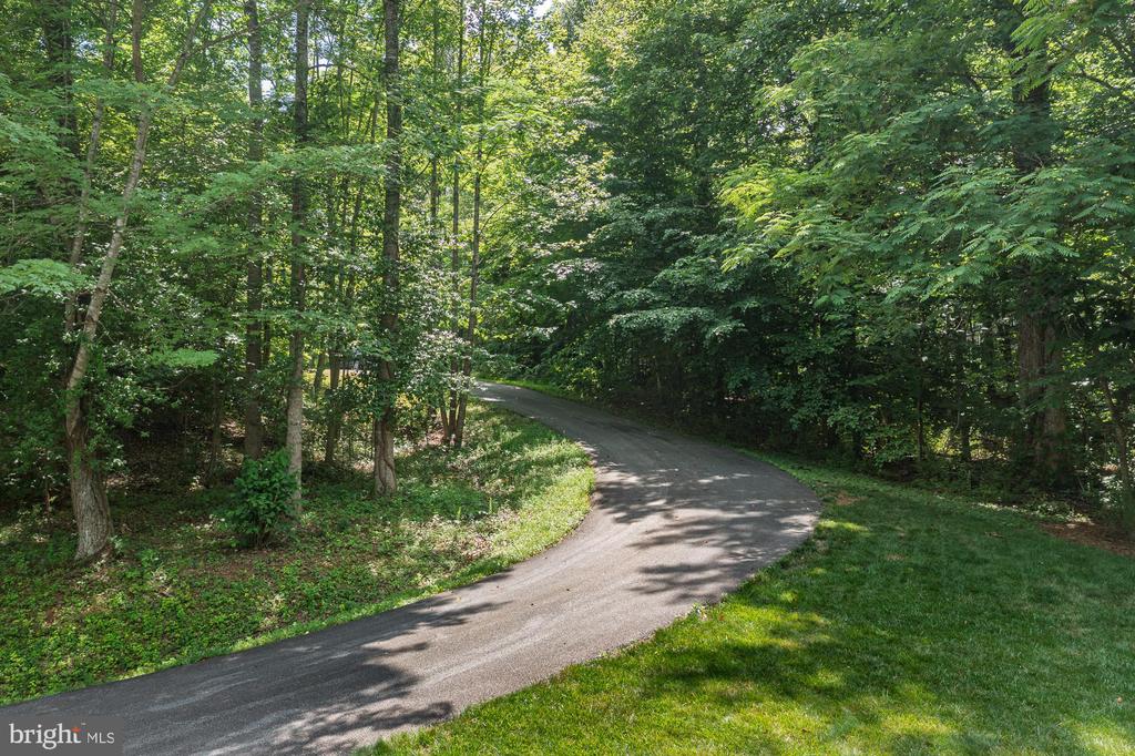 32 TOWHEE CT, NELLYSFORD, Virginia 22958, 3 Bedrooms Bedrooms, ,2 BathroomsBathrooms,Residential,32 TOWHEE CT,VANL2000684 MLS # VANL2000684 32 TOWHEE CT, NELLYSFORD, Virginia 22958, 3 Bedrooms Bedrooms, ,2 BathroomsBathrooms,Residential,32 TOWHEE CT,VANL2000684 MLS # VANL2000684