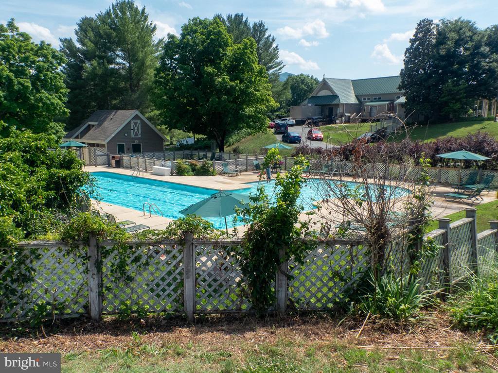 32 TOWHEE CT, NELLYSFORD, Virginia 22958, 3 Bedrooms Bedrooms, ,2 BathroomsBathrooms,Residential,32 TOWHEE CT,VANL2000684 MLS # VANL2000684 32 TOWHEE CT, NELLYSFORD, Virginia 22958, 3 Bedrooms Bedrooms, ,2 BathroomsBathrooms,Residential,32 TOWHEE CT,VANL2000684 MLS # VANL2000684