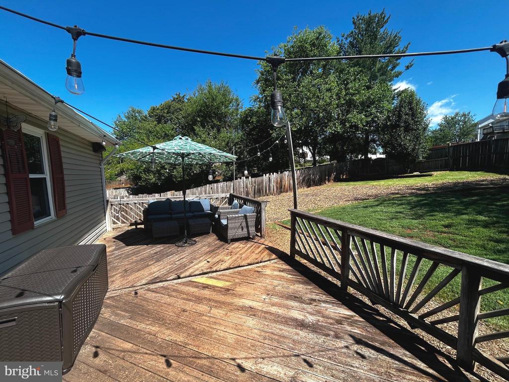 1409 N THOMAS WAY, CULPEPER, Virginia 22701, 3 Bedrooms Bedrooms, ,2 BathroomsBathrooms,Residential,1409 N THOMAS WAY,VACU2014058 MLS # VACU2014058 1409 N THOMAS WAY, CULPEPER, Virginia 22701, 3 Bedrooms Bedrooms, ,2 BathroomsBathrooms,Residential,1409 N THOMAS WAY,VACU2014058 MLS # VACU2014058