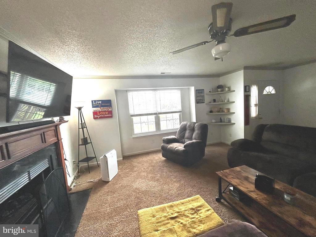 1409 N THOMAS WAY, CULPEPER, Virginia 22701, 3 Bedrooms Bedrooms, ,2 BathroomsBathrooms,Residential,1409 N THOMAS WAY,VACU2014058 MLS # VACU2014058 1409 N THOMAS WAY, CULPEPER, Virginia 22701, 3 Bedrooms Bedrooms, ,2 BathroomsBathrooms,Residential,1409 N THOMAS WAY,VACU2014058 MLS # VACU2014058