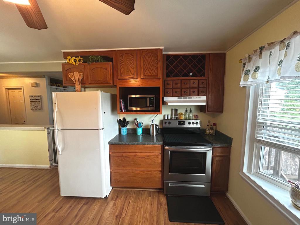 1409 N THOMAS WAY, CULPEPER, Virginia 22701, 3 Bedrooms Bedrooms, ,2 BathroomsBathrooms,Residential,1409 N THOMAS WAY,VACU2014058 MLS # VACU2014058 1409 N THOMAS WAY, CULPEPER, Virginia 22701, 3 Bedrooms Bedrooms, ,2 BathroomsBathrooms,Residential,1409 N THOMAS WAY,VACU2014058 MLS # VACU2014058