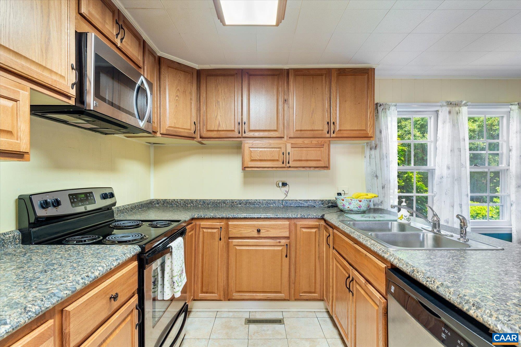 252 DAVID BRUCE AVE, CHARLOTTE COURT HOUSE, Virginia 23923, 3 Bedrooms Bedrooms, ,3 BathroomsBathrooms,Residential,Diamond Hill,252 DAVID BRUCE AVE,678417 MLS # 678417 252 DAVID BRUCE AVE, CHARLOTTE COURT HOUSE, Virginia 23923, 3 Bedrooms Bedrooms, ,3 BathroomsBathrooms,Residential,Diamond Hill,252 DAVID BRUCE AVE,678417 MLS # 678417