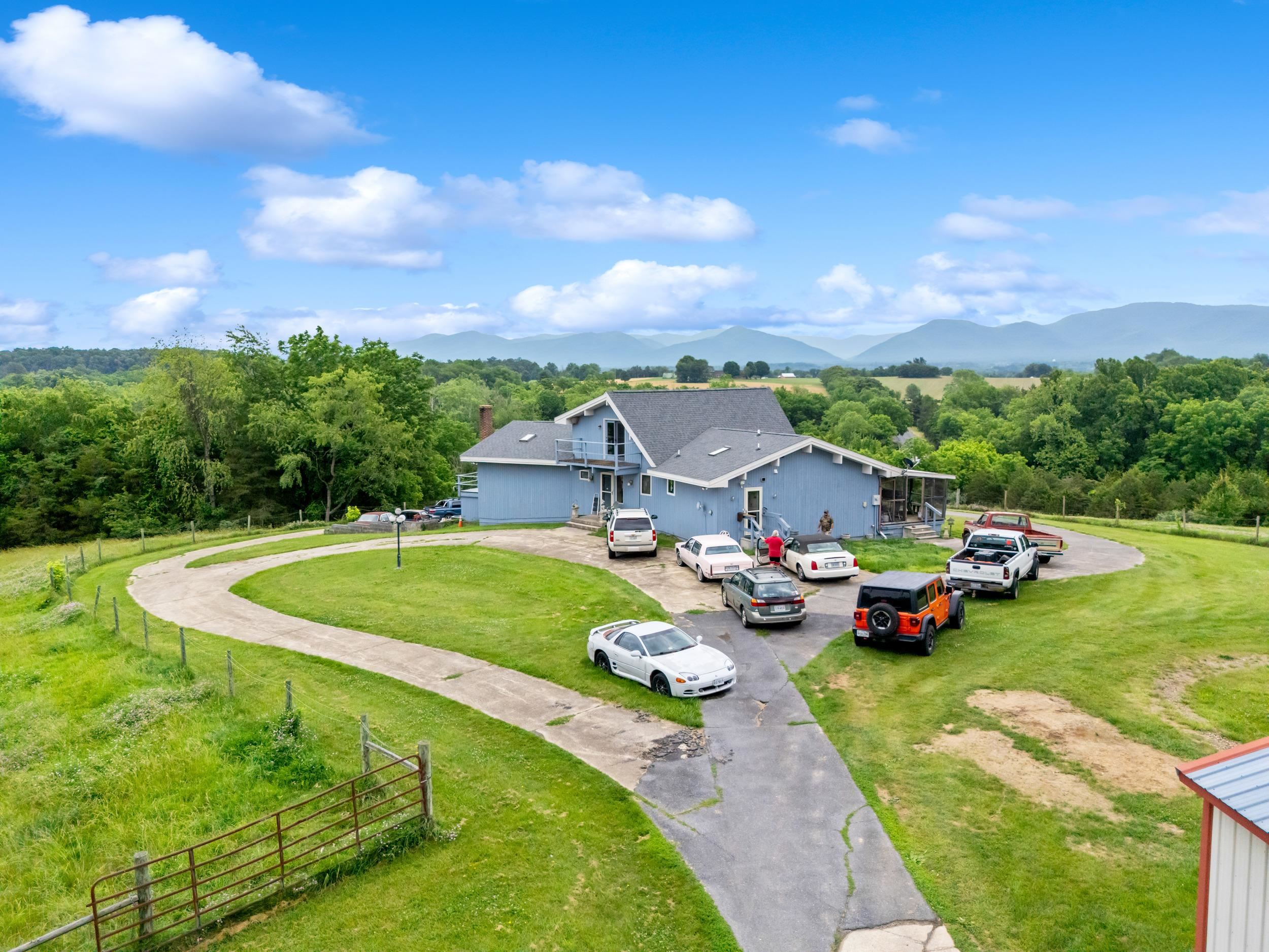 9223 CEDRICK LN, MOUNT CRAWFORD, Virginia 22841, 3 Bedrooms Bedrooms, ,2 BathroomsBathrooms,Residential,9223 CEDRICK LN,678419 MLS # 678419 9223 CEDRICK LN, MOUNT CRAWFORD, Virginia 22841, 3 Bedrooms Bedrooms, ,2 BathroomsBathrooms,Residential,9223 CEDRICK LN,678419 MLS # 678419