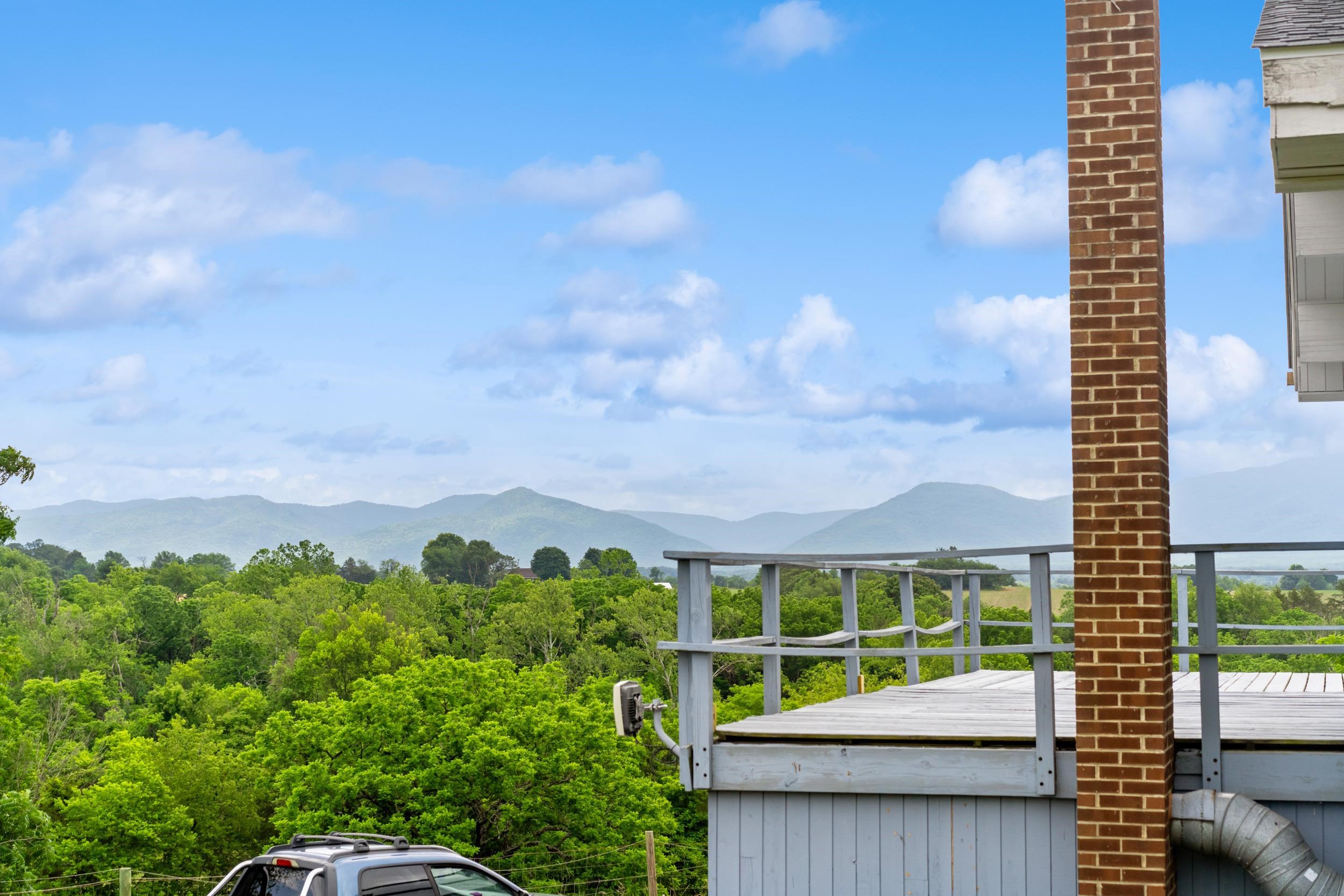 9223 CEDRICK LN, MOUNT CRAWFORD, Virginia 22841, 3 Bedrooms Bedrooms, ,2 BathroomsBathrooms,Residential,9223 CEDRICK LN,678419 MLS # 678419 9223 CEDRICK LN, MOUNT CRAWFORD, Virginia 22841, 3 Bedrooms Bedrooms, ,2 BathroomsBathrooms,Residential,9223 CEDRICK LN,678419 MLS # 678419