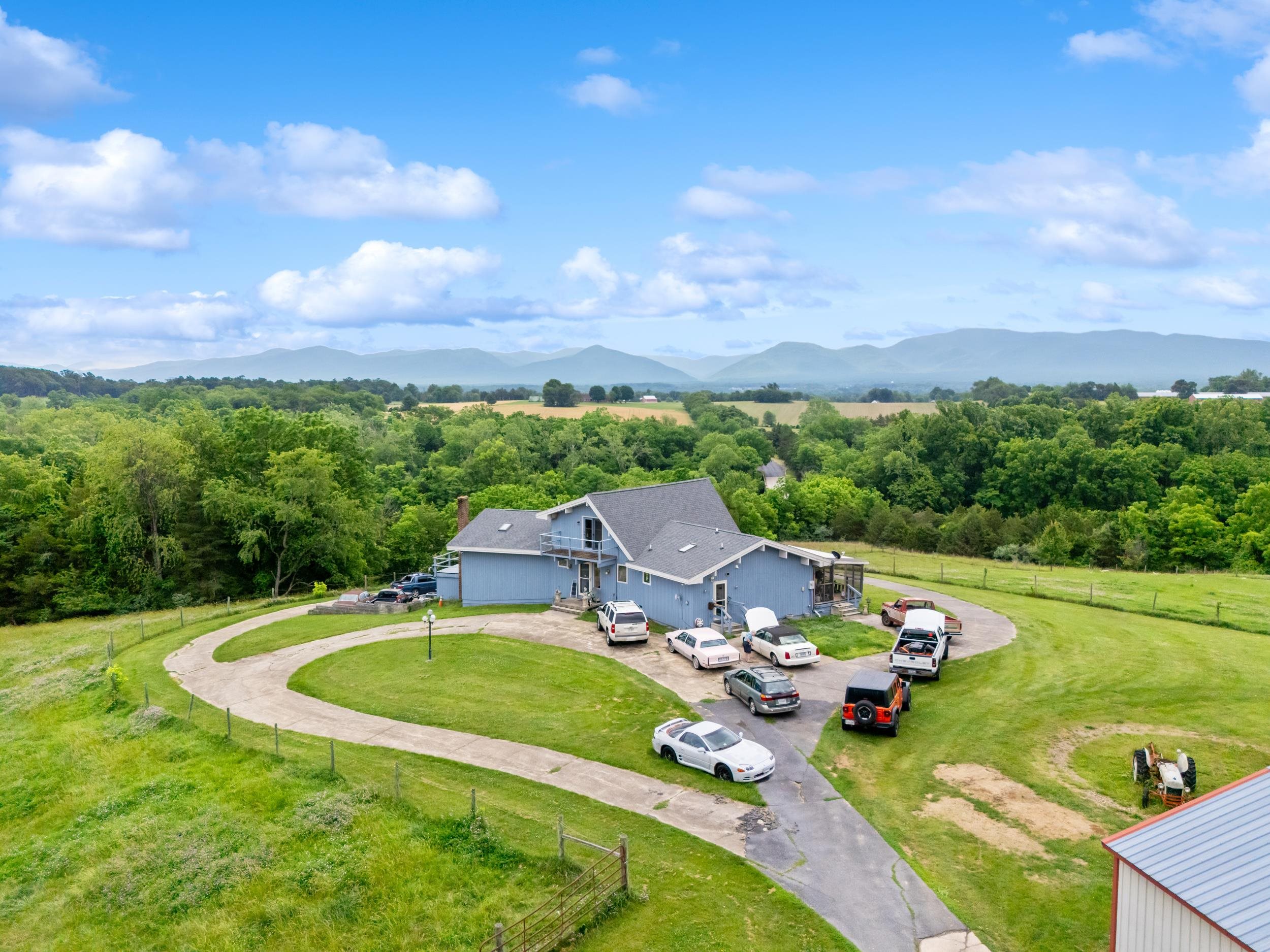 9223 CEDRICK LN, MOUNT CRAWFORD, Virginia 22841, 3 Bedrooms Bedrooms, ,2 BathroomsBathrooms,Residential,9223 CEDRICK LN,678419 MLS # 678419 9223 CEDRICK LN, MOUNT CRAWFORD, Virginia 22841, 3 Bedrooms Bedrooms, ,2 BathroomsBathrooms,Residential,9223 CEDRICK LN,678419 MLS # 678419