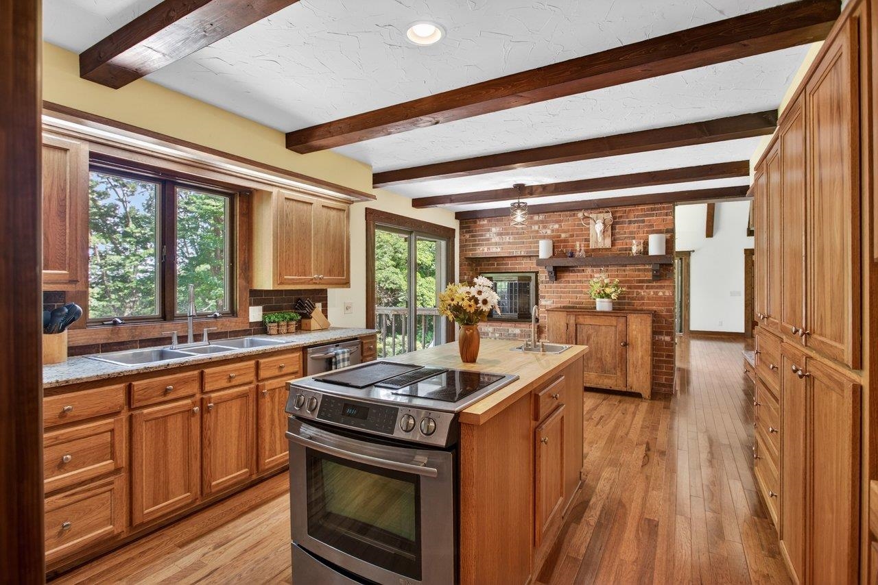 4117 LEE HWY, WEYERS CAVE, Virginia 24486, 4 Bedrooms Bedrooms, ,3 BathroomsBathrooms,Residential,4117 LEE HWY,678422 MLS # 678422 4117 LEE HWY, WEYERS CAVE, Virginia 24486, 4 Bedrooms Bedrooms, ,3 BathroomsBathrooms,Residential,4117 LEE HWY,678422 MLS # 678422