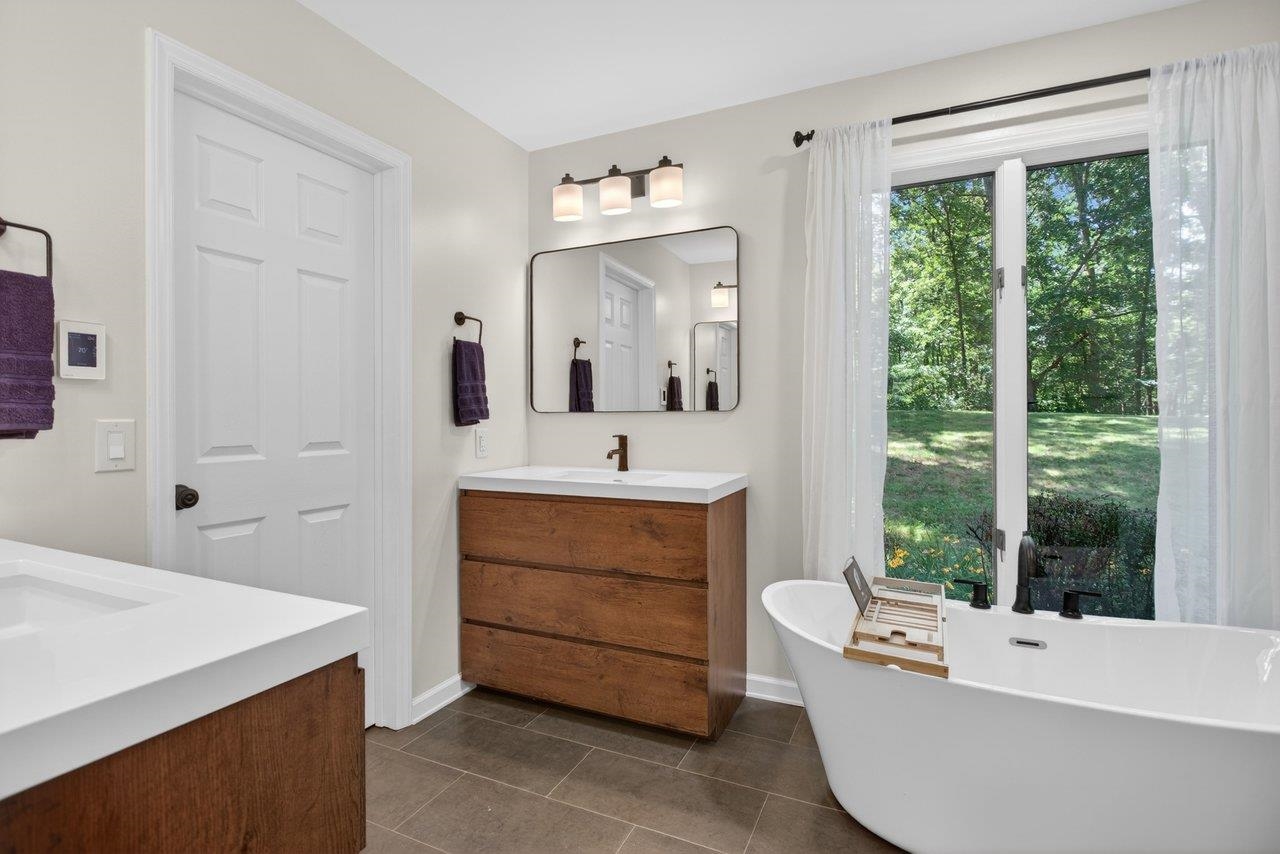 4117 LEE HWY, WEYERS CAVE, Virginia 24486, 4 Bedrooms Bedrooms, ,3 BathroomsBathrooms,Residential,4117 LEE HWY,678422 MLS # 678422 4117 LEE HWY, WEYERS CAVE, Virginia 24486, 4 Bedrooms Bedrooms, ,3 BathroomsBathrooms,Residential,4117 LEE HWY,678422 MLS # 678422