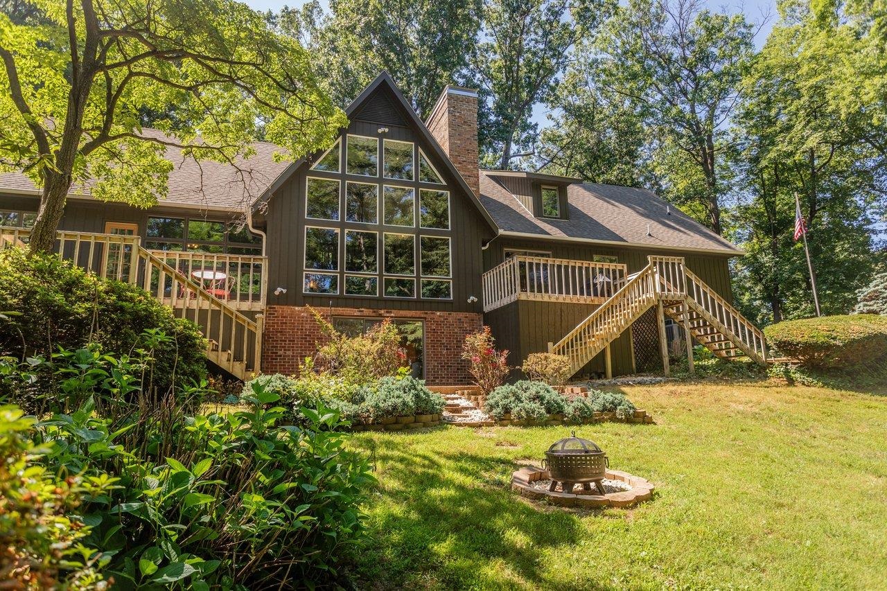 4117 LEE HWY, WEYERS CAVE, Virginia 24486, 4 Bedrooms Bedrooms, ,3 BathroomsBathrooms,Residential,4117 LEE HWY,678422 MLS # 678422 4117 LEE HWY, WEYERS CAVE, Virginia 24486, 4 Bedrooms Bedrooms, ,3 BathroomsBathrooms,Residential,4117 LEE HWY,678422 MLS # 678422