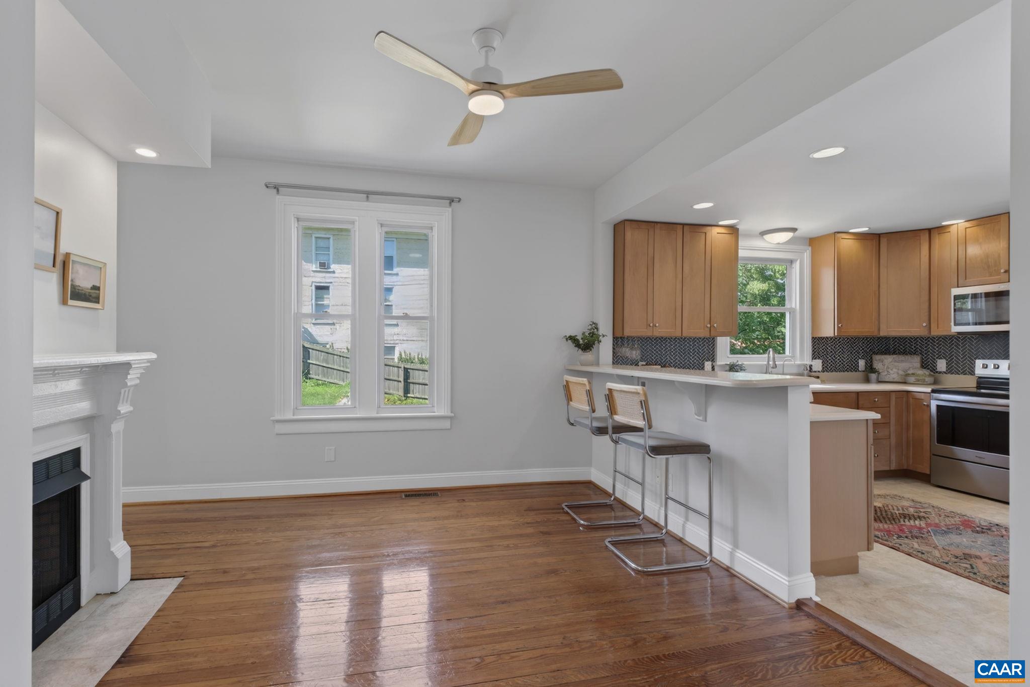 433 N WINCHESTER AVE, WAYNESBORO, Virginia 22980, 3 Bedrooms Bedrooms, ,2 BathroomsBathrooms,Residential,433 N WINCHESTER AVE,678424 MLS # 678424 433 N WINCHESTER AVE, WAYNESBORO, Virginia 22980, 3 Bedrooms Bedrooms, ,2 BathroomsBathrooms,Residential,433 N WINCHESTER AVE,678424 MLS # 678424