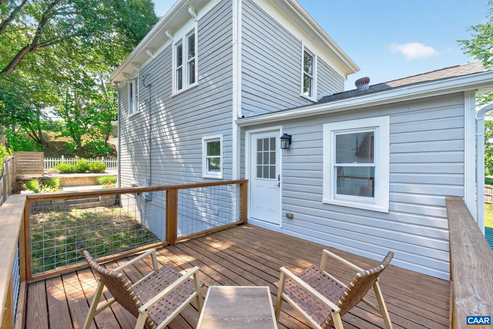 433 N WINCHESTER AVE, WAYNESBORO, Virginia 22980, 3 Bedrooms Bedrooms, ,2 BathroomsBathrooms,Residential,433 N WINCHESTER AVE,678424 MLS # 678424 433 N WINCHESTER AVE, WAYNESBORO, Virginia 22980, 3 Bedrooms Bedrooms, ,2 BathroomsBathrooms,Residential,433 N WINCHESTER AVE,678424 MLS # 678424