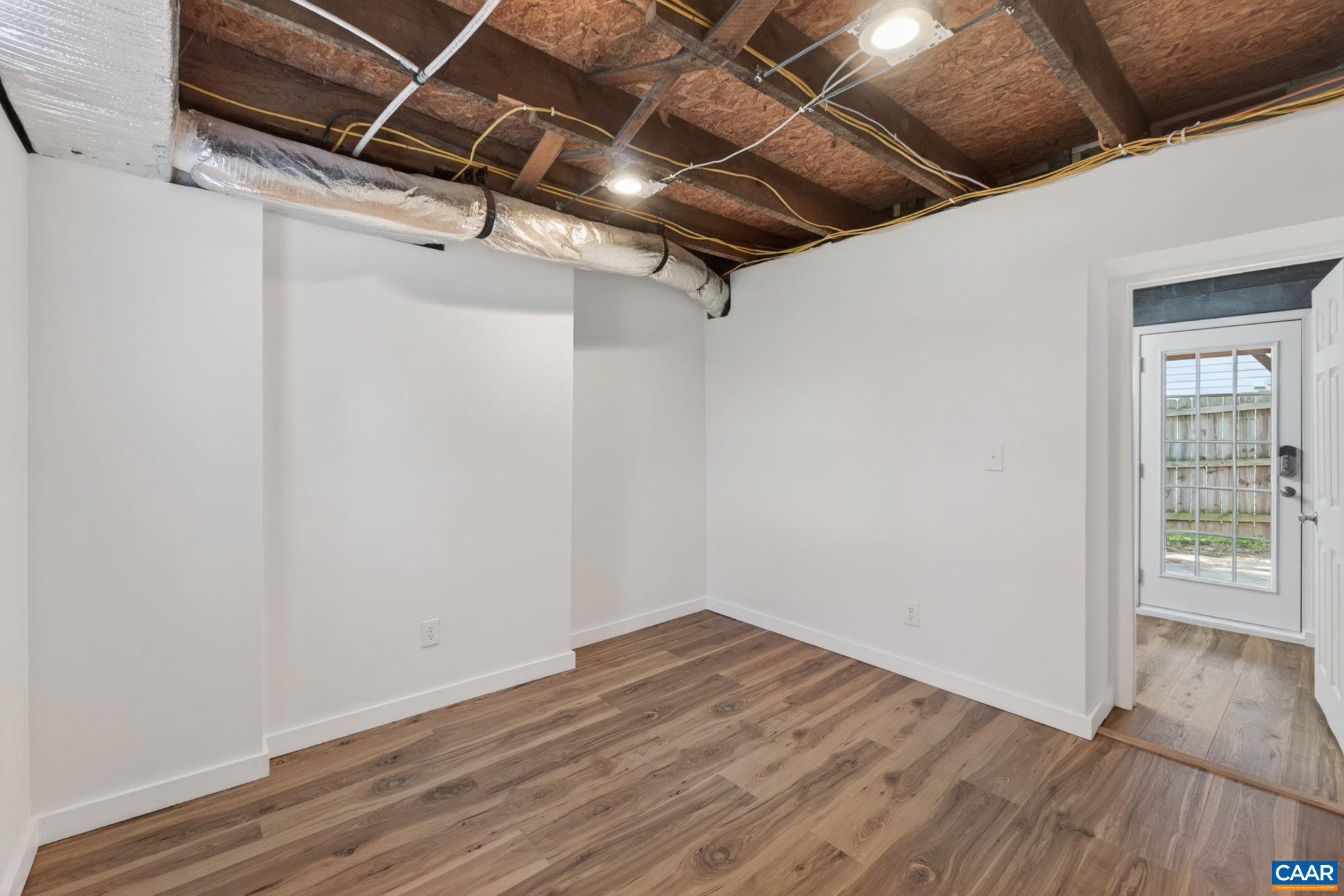 433 N WINCHESTER AVE, WAYNESBORO, Virginia 22980, 3 Bedrooms Bedrooms, ,2 BathroomsBathrooms,Residential,433 N WINCHESTER AVE,678424 MLS # 678424 433 N WINCHESTER AVE, WAYNESBORO, Virginia 22980, 3 Bedrooms Bedrooms, ,2 BathroomsBathrooms,Residential,433 N WINCHESTER AVE,678424 MLS # 678424