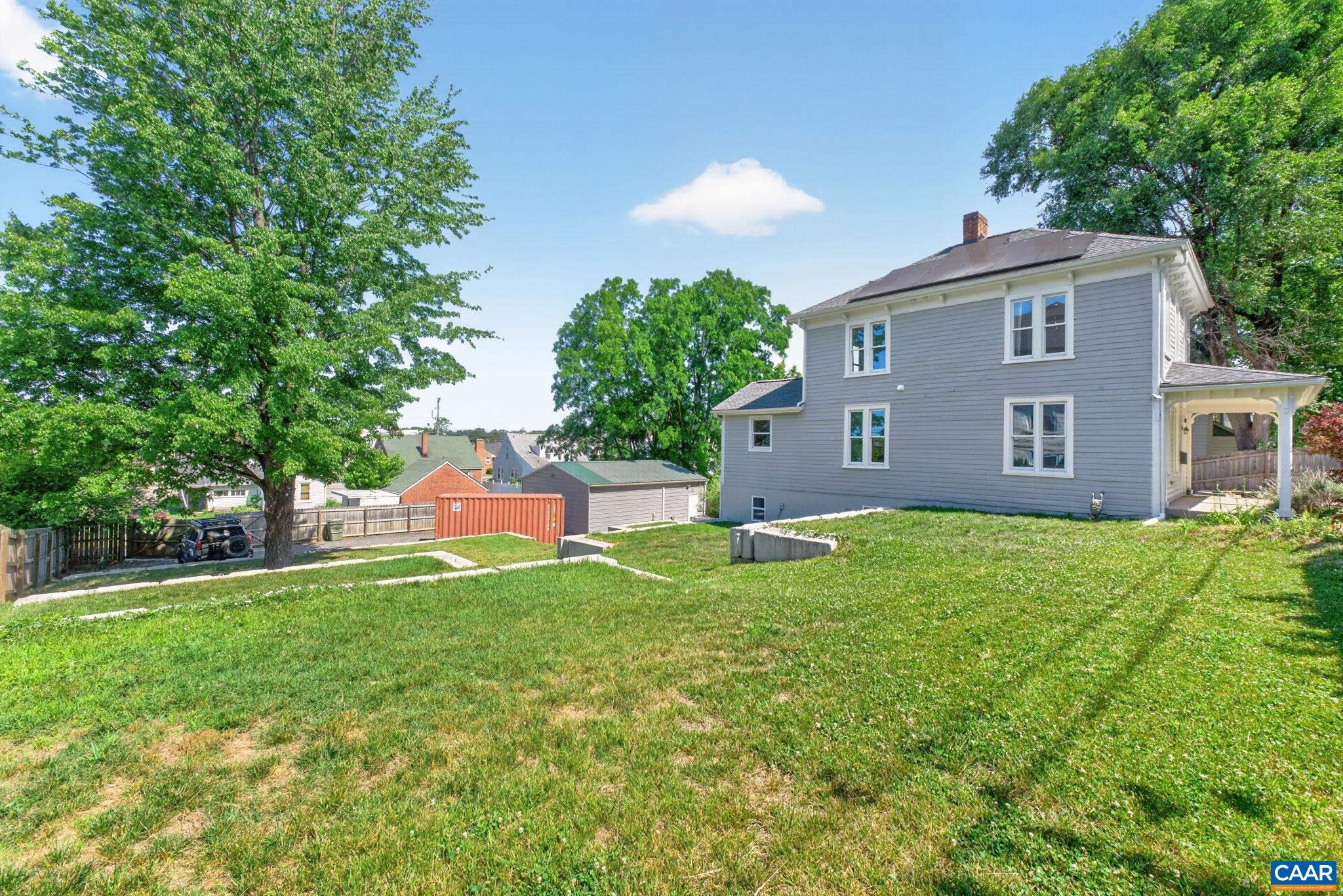 433 N WINCHESTER AVE, WAYNESBORO, Virginia 22980, 3 Bedrooms Bedrooms, ,2 BathroomsBathrooms,Residential,433 N WINCHESTER AVE,678424 MLS # 678424 433 N WINCHESTER AVE, WAYNESBORO, Virginia 22980, 3 Bedrooms Bedrooms, ,2 BathroomsBathrooms,Residential,433 N WINCHESTER AVE,678424 MLS # 678424