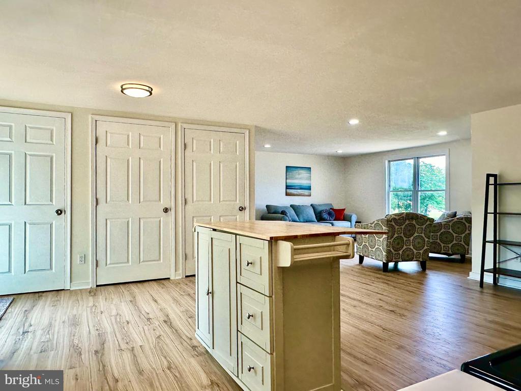 30494 HICKS RD, SPOTSYLVANIA, Virginia 22551, 3 Bedrooms Bedrooms, ,2 BathroomsBathrooms,Residential,30494 HICKS RD,VAOR2013962 MLS # VAOR2013962