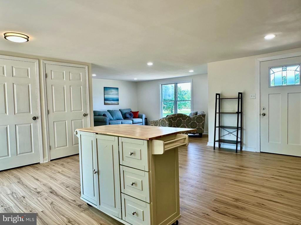 30494 HICKS RD, SPOTSYLVANIA, Virginia 22551, 3 Bedrooms Bedrooms, ,2 BathroomsBathrooms,Residential,30494 HICKS RD,VAOR2013962 MLS # VAOR2013962