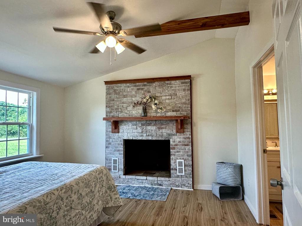 30494 HICKS RD, SPOTSYLVANIA, Virginia 22551, 3 Bedrooms Bedrooms, ,2 BathroomsBathrooms,Residential,30494 HICKS RD,VAOR2013962 MLS # VAOR2013962