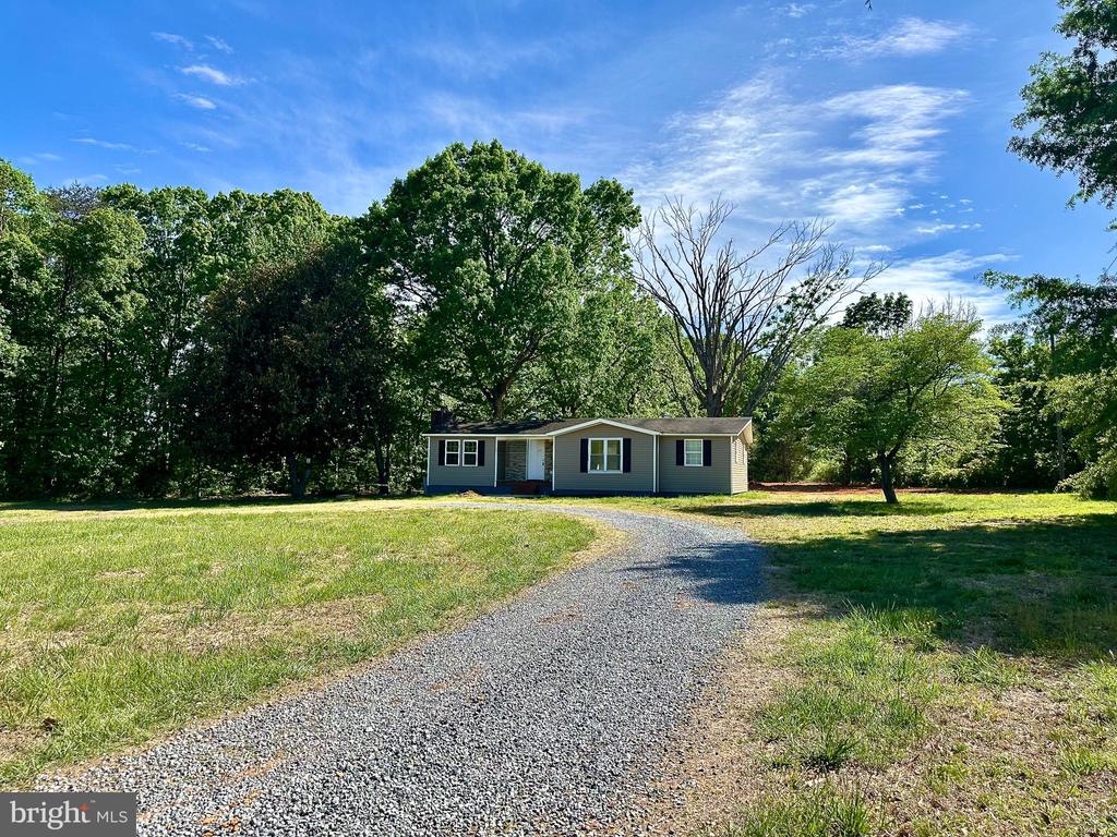 30494 HICKS RD, SPOTSYLVANIA, Virginia 22551, 3 Bedrooms Bedrooms, ,2 BathroomsBathrooms,Residential,30494 HICKS RD,VAOR2013962 MLS # VAOR2013962