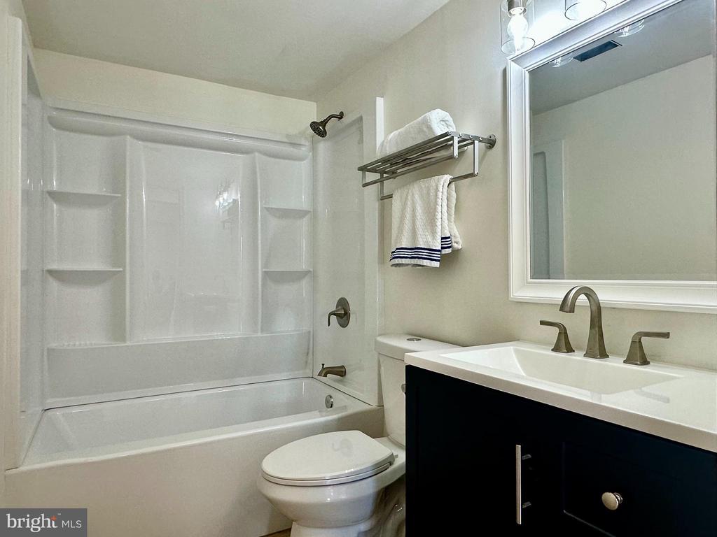 30494 HICKS RD, SPOTSYLVANIA, Virginia 22551, 3 Bedrooms Bedrooms, ,2 BathroomsBathrooms,Residential,30494 HICKS RD,VAOR2013962 MLS # VAOR2013962