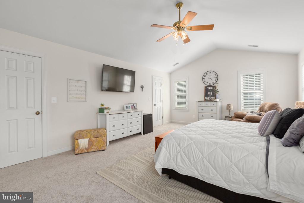 31193 OLD OFFICE RD, LOCUST GROVE, Virginia 22508, 4 Bedrooms Bedrooms, ,3 BathroomsBathrooms,Residential,31193 OLD OFFICE RD,VAOR2014384 MLS # VAOR2014384