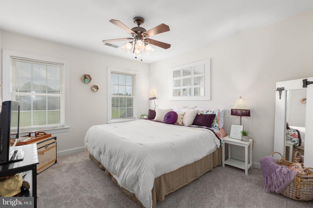 31193 OLD OFFICE RD, LOCUST GROVE, Virginia 22508, 4 Bedrooms Bedrooms, ,3 BathroomsBathrooms,Residential,31193 OLD OFFICE RD,VAOR2014384 MLS # VAOR2014384