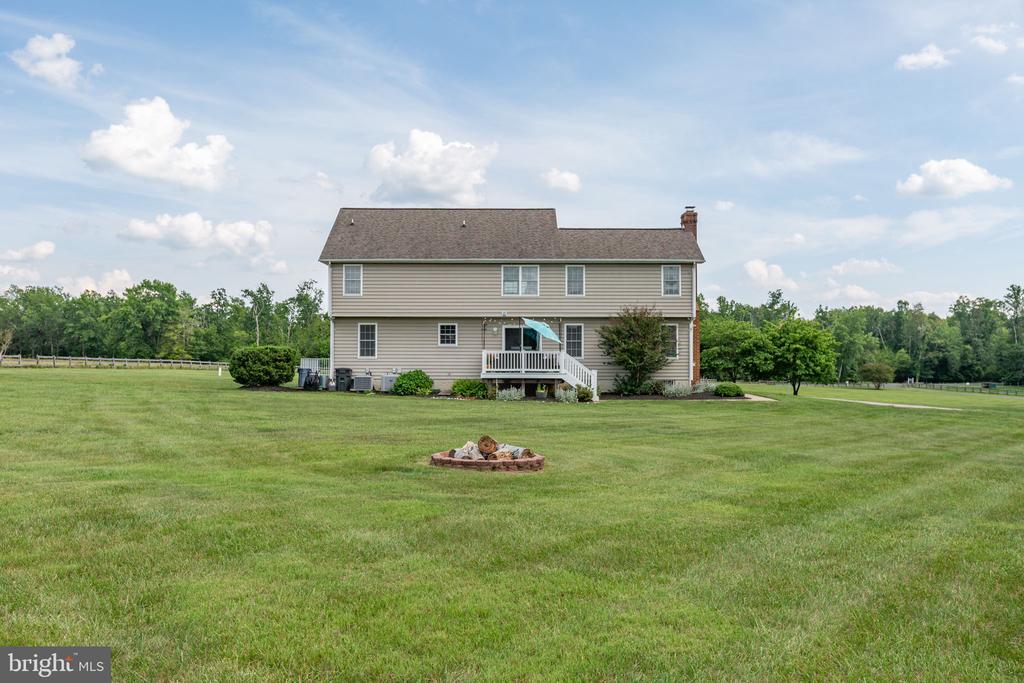31193 OLD OFFICE RD, LOCUST GROVE, Virginia 22508, 4 Bedrooms Bedrooms, ,3 BathroomsBathrooms,Residential,31193 OLD OFFICE RD,VAOR2014384 MLS # VAOR2014384