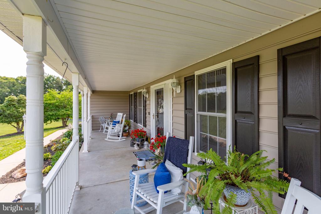 31193 OLD OFFICE RD, LOCUST GROVE, Virginia 22508, 4 Bedrooms Bedrooms, ,3 BathroomsBathrooms,Residential,31193 OLD OFFICE RD,VAOR2014384 MLS # VAOR2014384