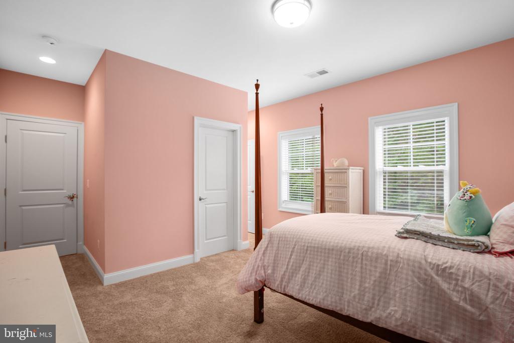 11205 AMABELL DR, SPOTSYLVANIA, Virginia 22553, 4 Bedrooms Bedrooms, ,3 BathroomsBathrooms,Residential,11205 AMABELL DR,VASP2041220 MLS # VASP2041220 11205 AMABELL DR, SPOTSYLVANIA, Virginia 22553, 4 Bedrooms Bedrooms, ,3 BathroomsBathrooms,Residential,11205 AMABELL DR,VASP2041220 MLS # VASP2041220