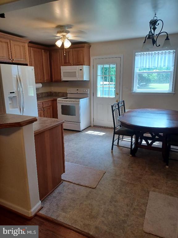 11200 JACKSON TRL W, SPOTSYLVANIA, Virginia 22553, 3 Bedrooms Bedrooms, ,2 BathroomsBathrooms,Residential,11200 JACKSON TRL W,VASP2042812 MLS # VASP2042812 11200 JACKSON TRL W, SPOTSYLVANIA, Virginia 22553, 3 Bedrooms Bedrooms, ,2 BathroomsBathrooms,Residential,11200 JACKSON TRL W,VASP2042812 MLS # VASP2042812