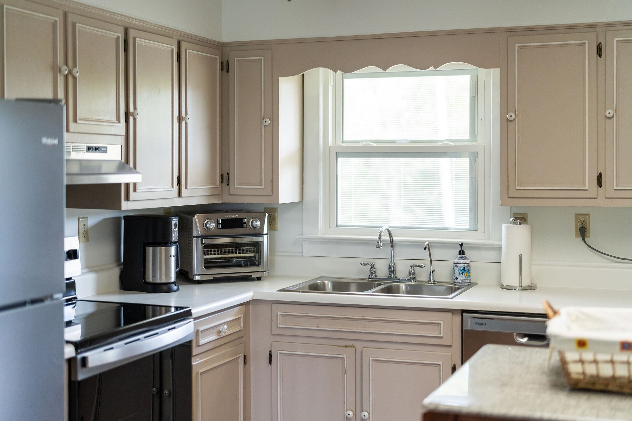 126 RIVER RIDGE RD, VERONA, Virginia 24482, 3 Bedrooms Bedrooms, ,2 BathroomsBathrooms,Residential,126 RIVER RIDGE RD,678427 MLS # 678427 126 RIVER RIDGE RD, VERONA, Virginia 24482, 3 Bedrooms Bedrooms, ,2 BathroomsBathrooms,Residential,126 RIVER RIDGE RD,678427 MLS # 678427