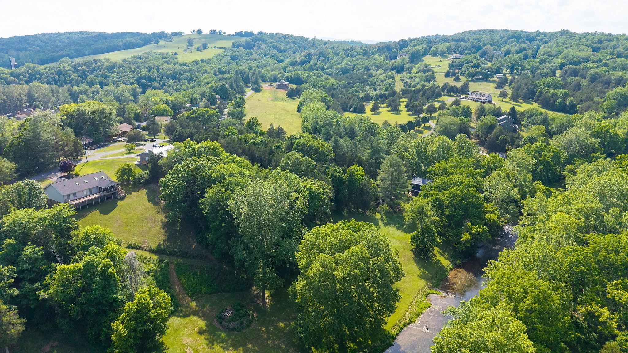 126 RIVER RIDGE RD, VERONA, Virginia 24482, 3 Bedrooms Bedrooms, ,2 BathroomsBathrooms,Residential,126 RIVER RIDGE RD,678427 MLS # 678427 126 RIVER RIDGE RD, VERONA, Virginia 24482, 3 Bedrooms Bedrooms, ,2 BathroomsBathrooms,Residential,126 RIVER RIDGE RD,678427 MLS # 678427