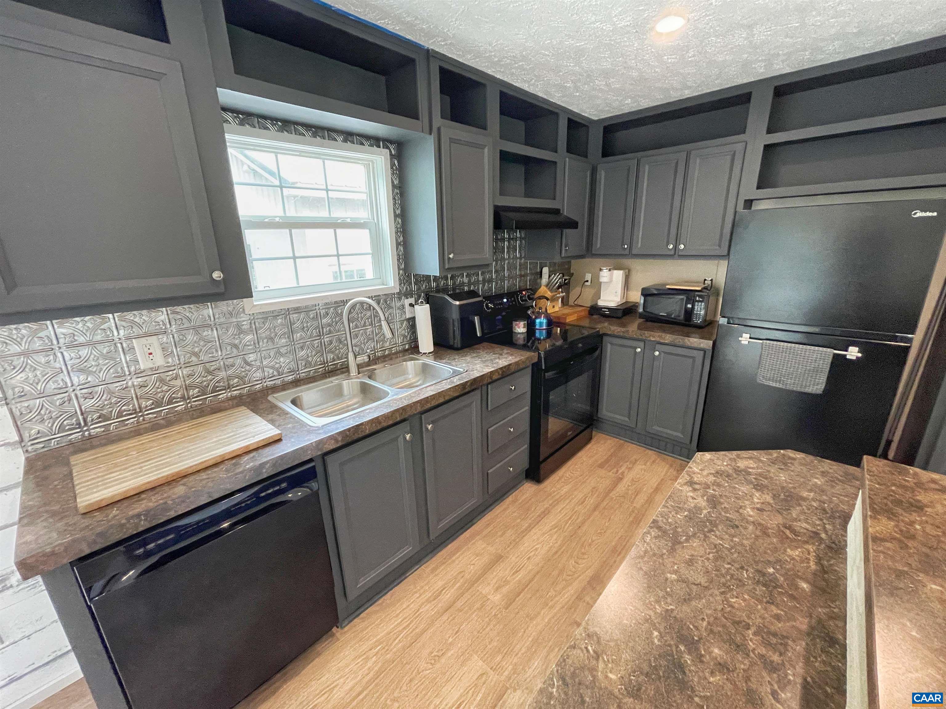 6031 CELT RD, STANARDSVILLE, Virginia 22973, 5 Bedrooms Bedrooms, ,3 BathroomsBathrooms,Residential,6031 CELT RD,677540 MLS # 677540 6031 CELT RD, STANARDSVILLE, Virginia 22973, 5 Bedrooms Bedrooms, ,3 BathroomsBathrooms,Residential,6031 CELT RD,677540 MLS # 677540