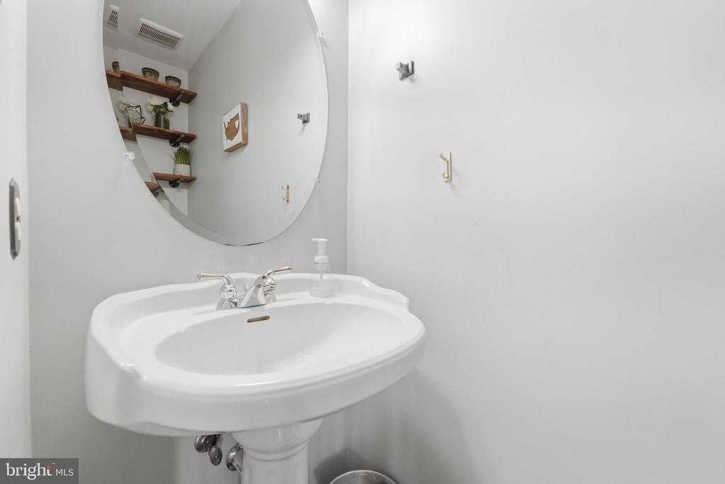 18198 SPRINGS RD, JEFFERSONTON, Virginia 22724, 5 Bedrooms Bedrooms, ,3 BathroomsBathrooms,Residential,18198 SPRINGS RD,VACU2014012 MLS # VACU2014012 18198 SPRINGS RD, JEFFERSONTON, Virginia 22724, 5 Bedrooms Bedrooms, ,3 BathroomsBathrooms,Residential,18198 SPRINGS RD,VACU2014012 MLS # VACU2014012