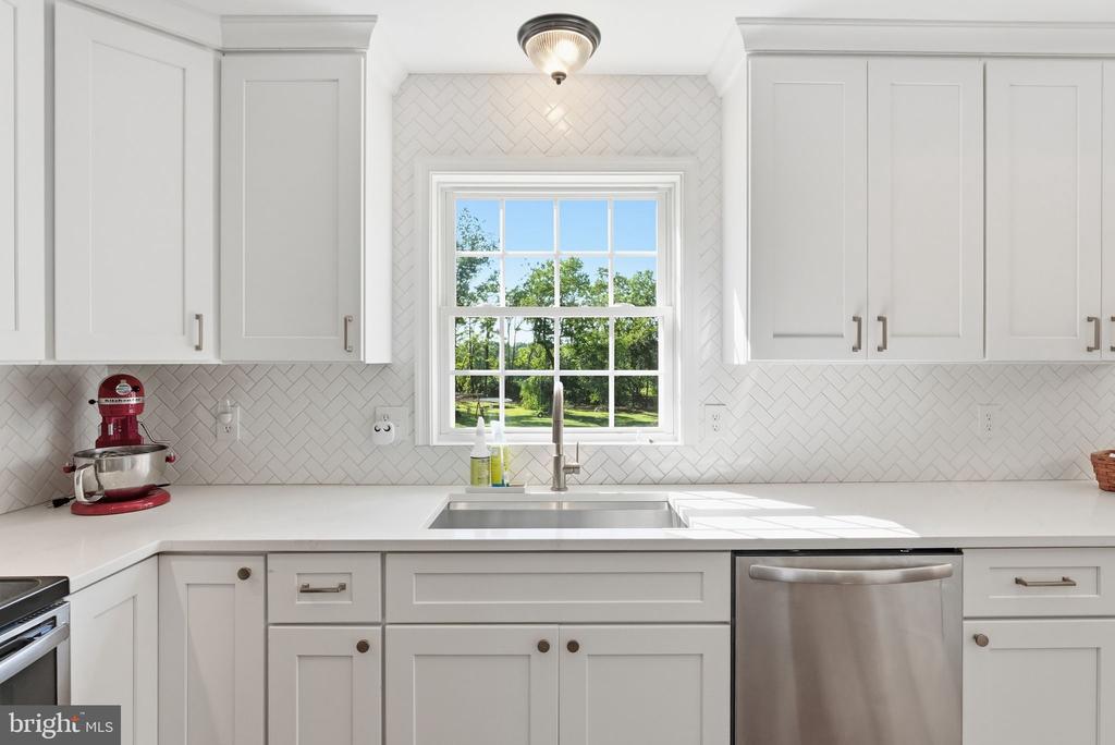 18198 SPRINGS RD, JEFFERSONTON, Virginia 22724, 5 Bedrooms Bedrooms, ,3 BathroomsBathrooms,Residential,18198 SPRINGS RD,VACU2014012 MLS # VACU2014012 18198 SPRINGS RD, JEFFERSONTON, Virginia 22724, 5 Bedrooms Bedrooms, ,3 BathroomsBathrooms,Residential,18198 SPRINGS RD,VACU2014012 MLS # VACU2014012