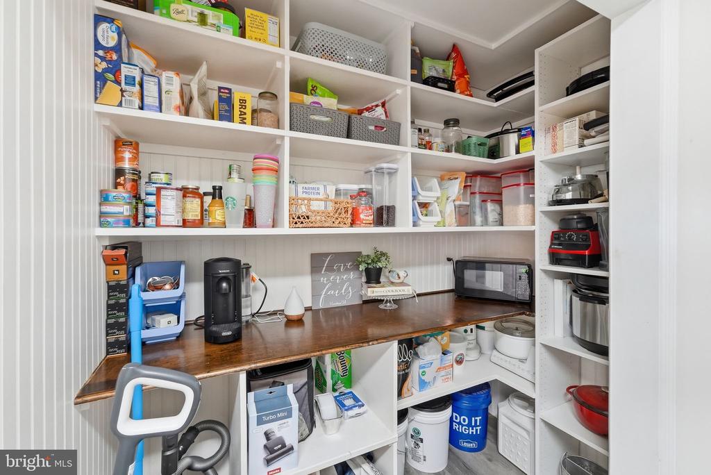 18198 SPRINGS RD, JEFFERSONTON, Virginia 22724, 5 Bedrooms Bedrooms, ,3 BathroomsBathrooms,Residential,18198 SPRINGS RD,VACU2014012 MLS # VACU2014012 18198 SPRINGS RD, JEFFERSONTON, Virginia 22724, 5 Bedrooms Bedrooms, ,3 BathroomsBathrooms,Residential,18198 SPRINGS RD,VACU2014012 MLS # VACU2014012