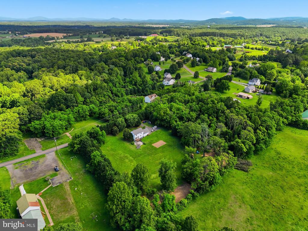 18198 SPRINGS RD, JEFFERSONTON, Virginia 22724, 5 Bedrooms Bedrooms, ,3 BathroomsBathrooms,Residential,18198 SPRINGS RD,VACU2014012 MLS # VACU2014012 18198 SPRINGS RD, JEFFERSONTON, Virginia 22724, 5 Bedrooms Bedrooms, ,3 BathroomsBathrooms,Residential,18198 SPRINGS RD,VACU2014012 MLS # VACU2014012